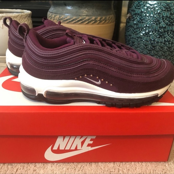 nike 97 size 7